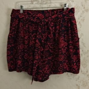 Terra & Sky plus size shorts